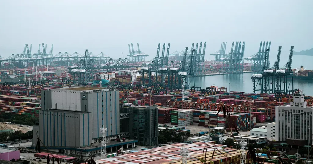 Introduction to African commercial ports